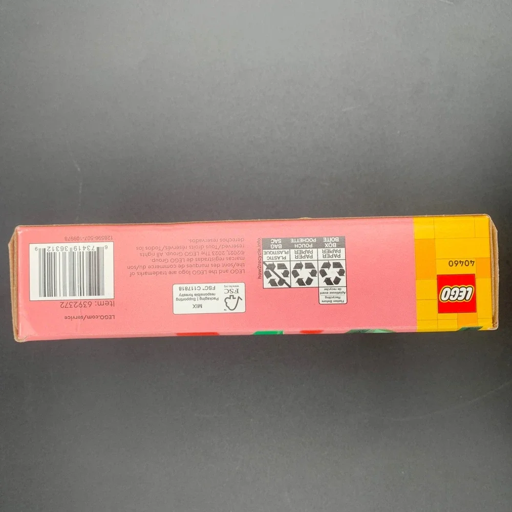 LEGO Roses 40460 Building Toy Set 120 Pieces Red Flowers Open Box Sealed Bags